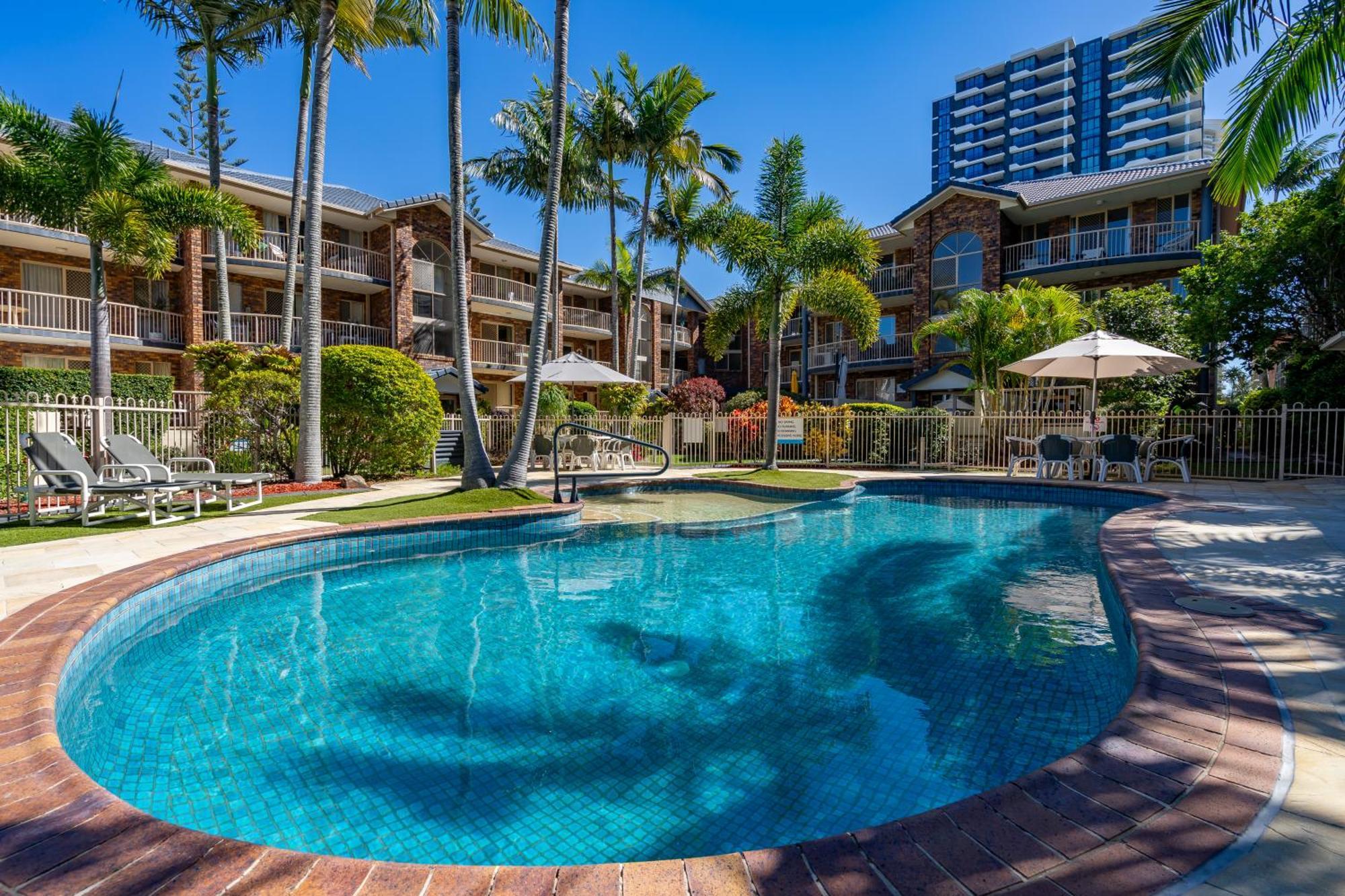 Oceanside Cove Aparthotel Gold Coast Bagian luar foto